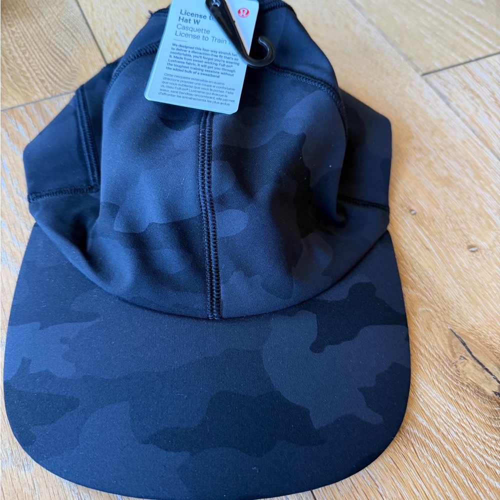 Lululemon Black “license to train” Training Hat